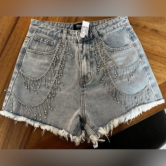 Ultra High Rise Rhinestone Fringe Short - Picture 4 of 7